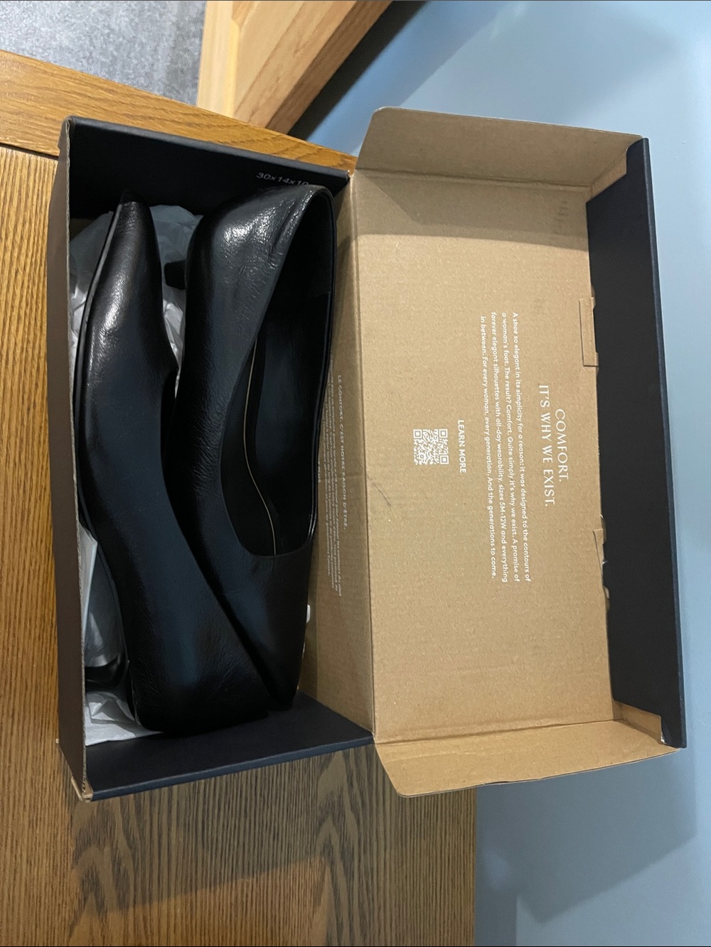 Naturalizer Kitten heel pump Black real leather - read sizing notes